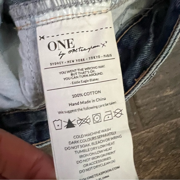 One by One Teaspoon X Trashed Freebird Jeans in Cobain Wash (medium blue) - Picture 7 of 8